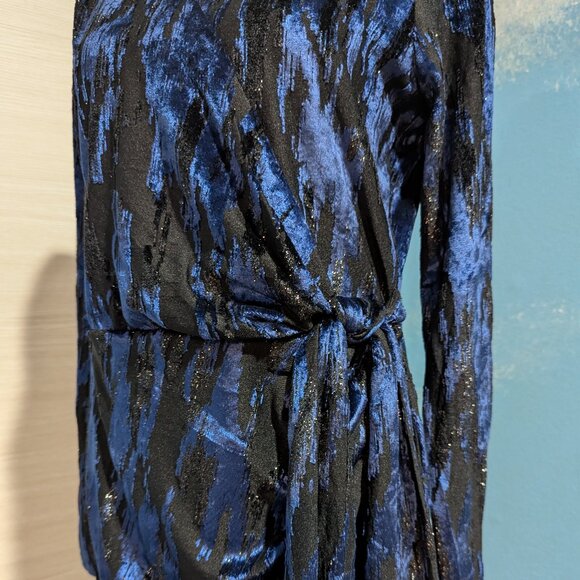 Dennis Basso Long Sleeve Royal Blue and Black Dress, Size 8. - Picture 4 of 12